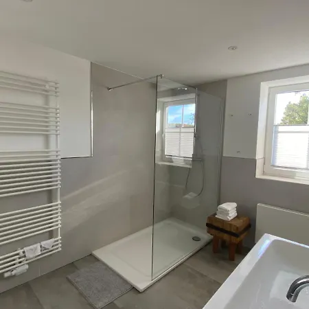 Berglage - Urlaubzuhause - Ferienhaeuser *