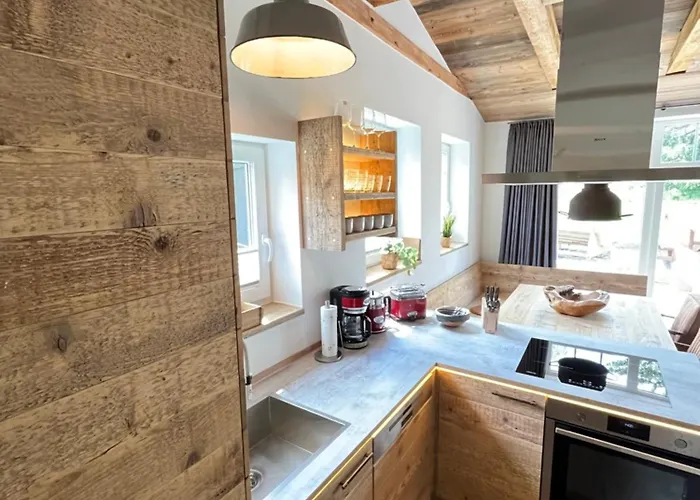 Berglage - Urlaubzuhause - Ferienhaeuser *